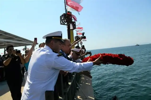1 Temmuz Denizcilik ve Kabotaj Bayramı Münasebetiyle Tören Düzenlendi