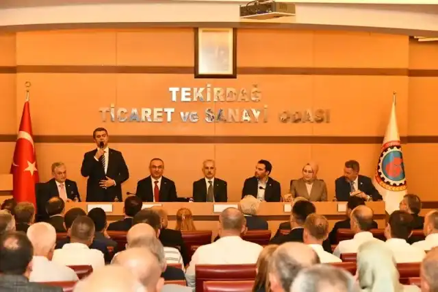 Bakan Uraloğlu Sivil Toplum Kuruluşları ve Meslek Odaları Temsilcileri İle Biraraya Geldi