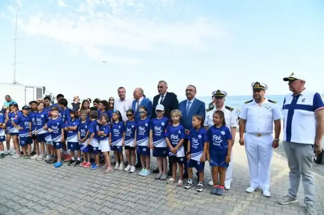 Vali Soytürk Açık Kabotaj ve Denizcilik Kupası Yelken Yarışları Ödül Töreni’ne Katıldı